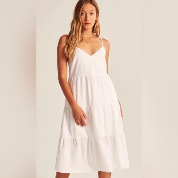 Abercrombie & Fitch Dresses & Skirts - Abercrombie & Fitch White Tiered Midi Dress